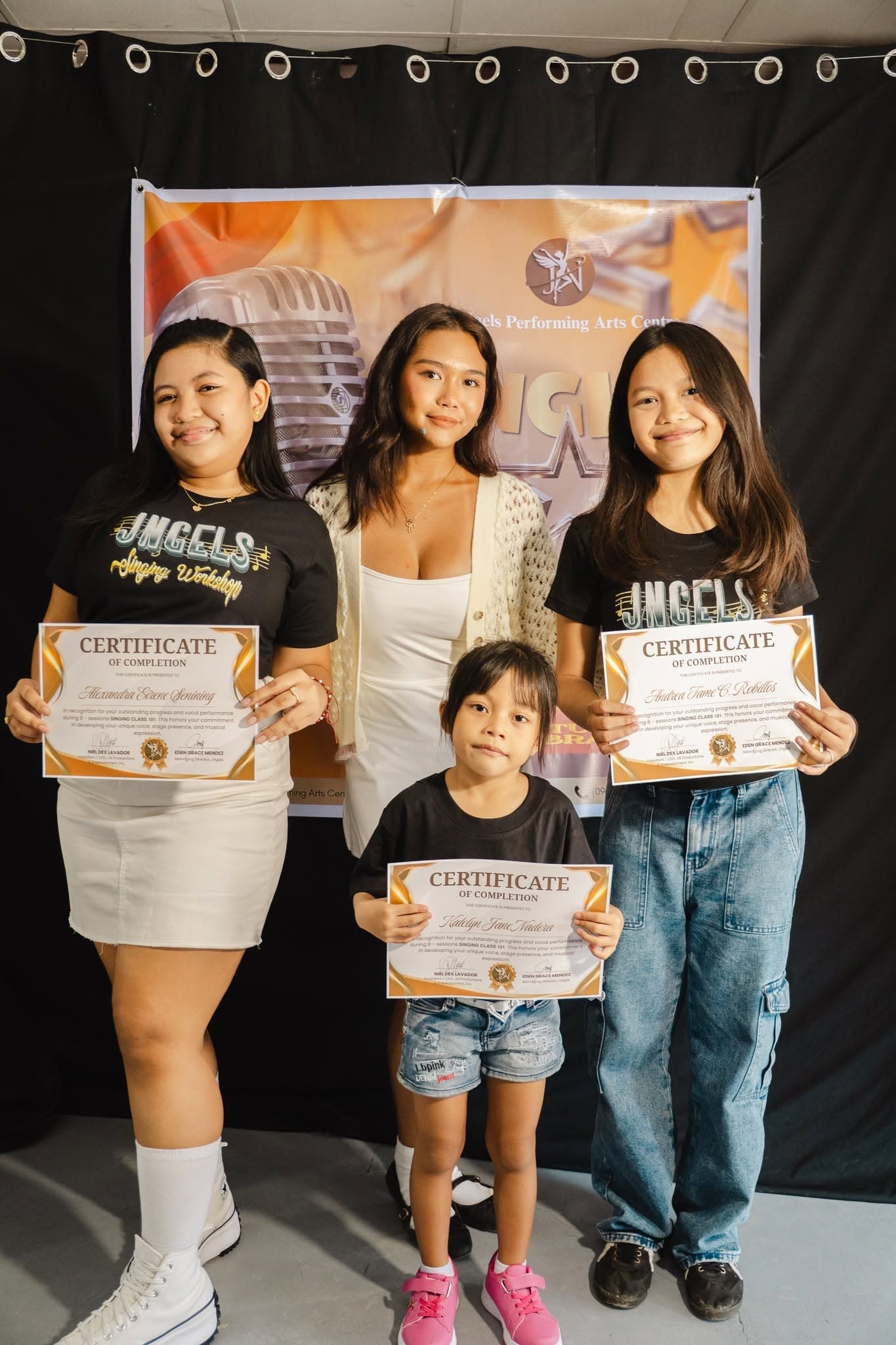 Jngels Singing Workshop graduates